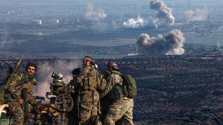 SON DAKİKA… Halep’te çatışmalar şiddetleniyor! Öğrenci yurduna bombardıman, can kaybı artıyor…